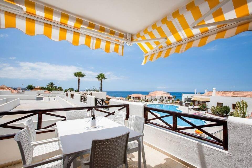 2 Bedroom Apartment For 4 People In Tenerife Costa Adeje  Zewnętrze zdjęcie