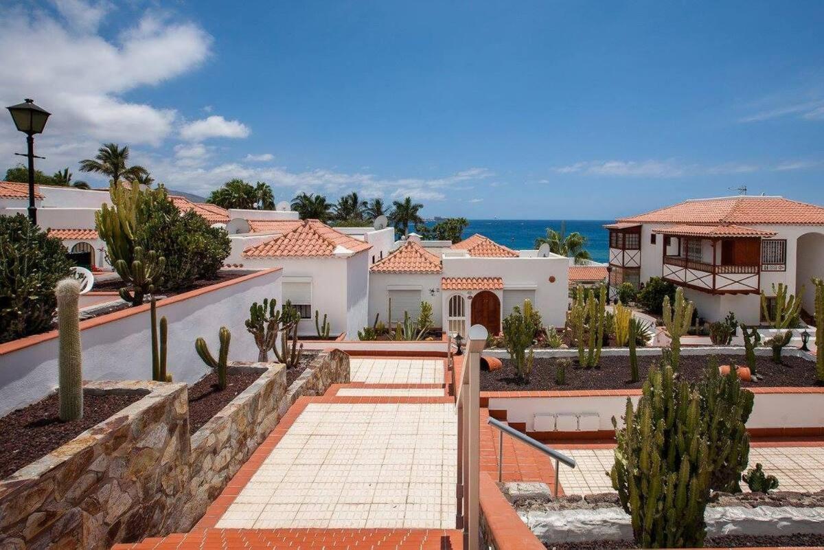 2 Bedroom Apartment For 4 People In Tenerife Costa Adeje  Zewnętrze zdjęcie