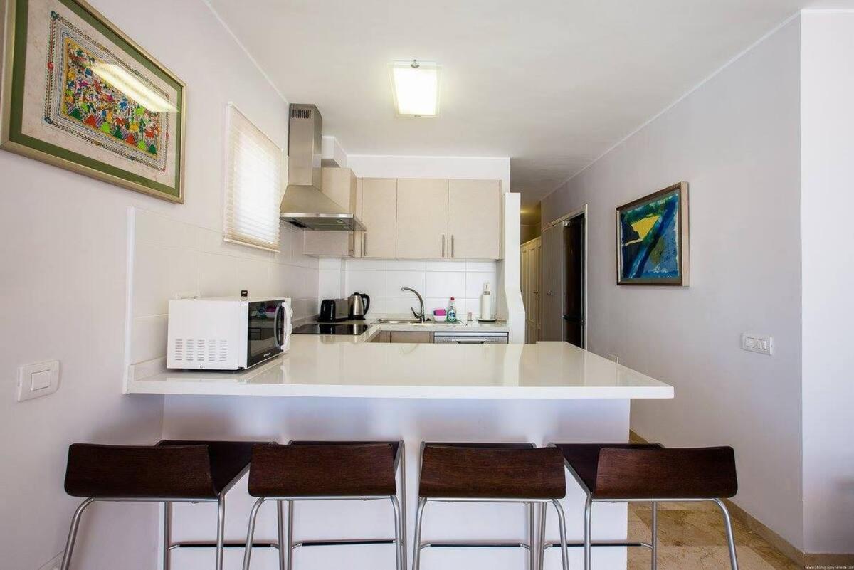 2 Bedroom Apartment For 4 People In Tenerife Costa Adeje  Zewnętrze zdjęcie